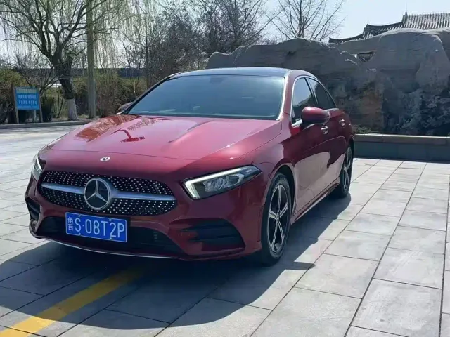 Фотография автомобиля — Mercedes-Benz A-Class