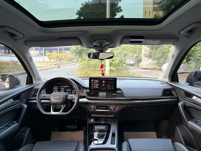 Audi Q5L — Фото автомобиля 9