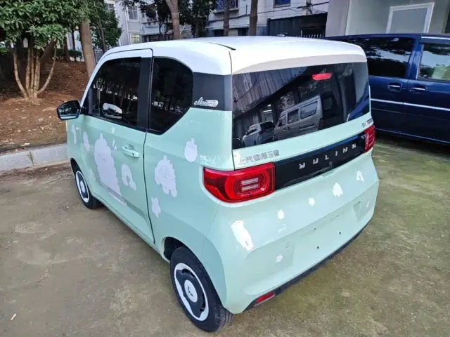 Wuling Hongguang Mini EV — Фото автомобиля 4