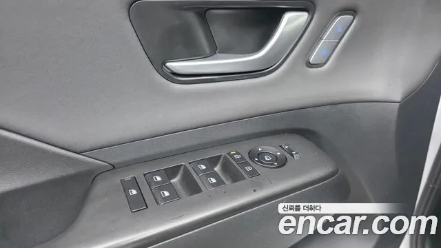 Hyundai Kona — Фото автомобиля 17