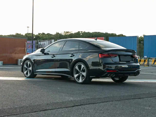 Audi S5 — Фото автомобиля 7