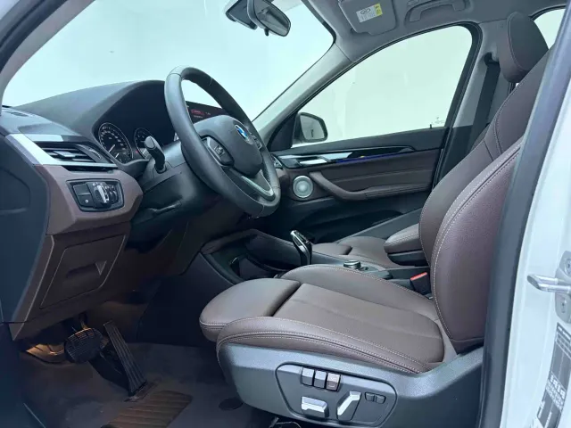 BMW X1 — Фото автомобиля 7