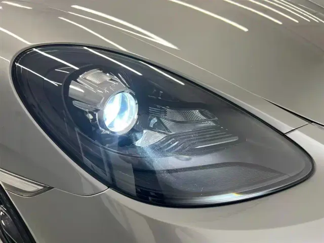 Porsche 718 — Фото автомобиля 10