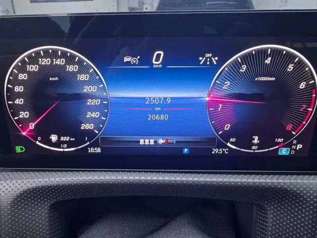 Mercedes-Benz A-Class — Фото автомобиля 2