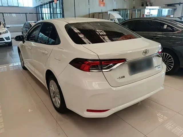 Toyota Corolla — Фото автомобиля 4
