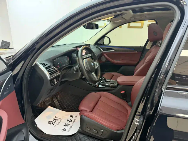 BMW X3 — Фото автомобиля 16