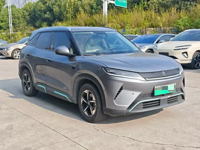 BYD Yuan UP — Фото автомобиля 3