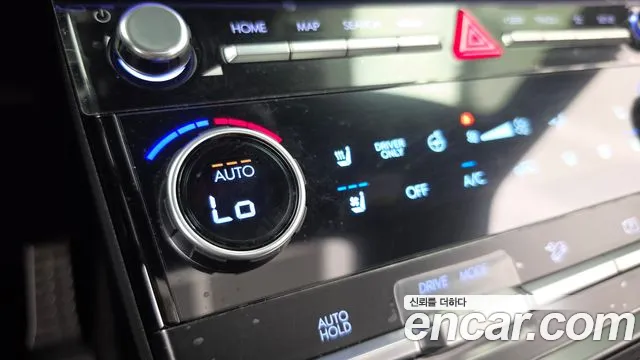 Hyundai Santafe — Фото автомобиля 27