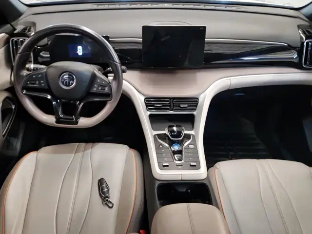 BYD Song Pro — Фото автомобиля 12