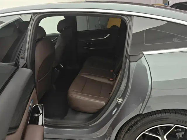 Changan Qiyuan A07 — Фото автомобиля 11