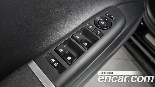 Hyundai Grandeur Grandeur (GN7) 3.5 Бензин 2WD — Фото автомобиля 20