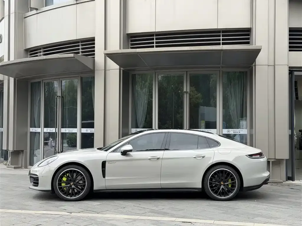 Porsche Panamera New Energy 2021 Panamera 4S E-Hybrid 2.9T — Фото автомобиля 2