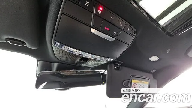 Mercedes-Benz E-Class — Фото автомобиля 25