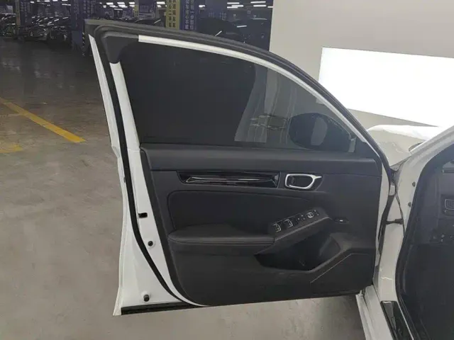 Honda Civic — Фото автомобиля 7