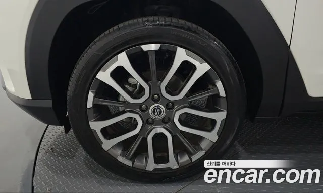 KGM Torres — Фото автомобиля 5