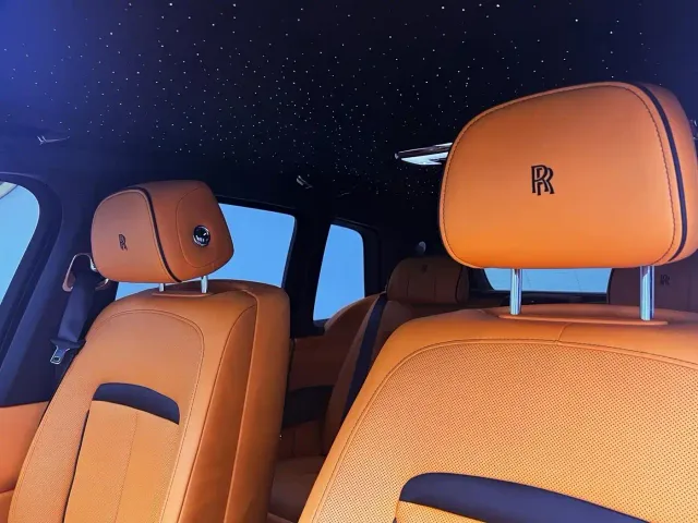 Rolls-Royce Cullinan — Фото автомобиля 8