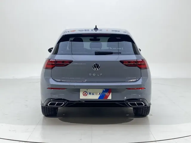 Volkswagen Golf — Фото автомобиля 5