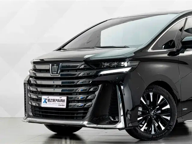 Toyota Vellfire — Фото автомобиля 3