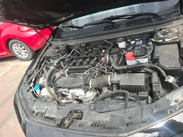 Honda Accord — Фото автомобиля 3