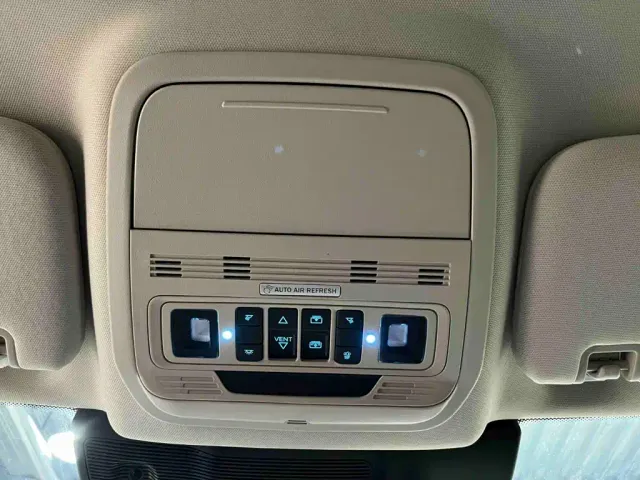Ford Explorer — Фото автомобиля 13