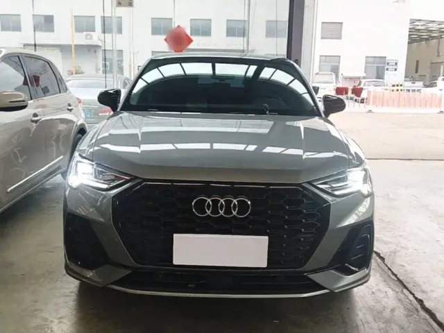Audi Q3 Sportback — Фото автомобиля 2