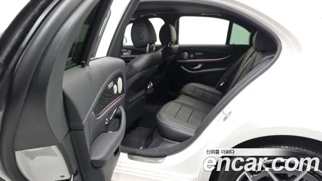 Mercedes-Benz E-Class W213 — Фото автомобиля 16