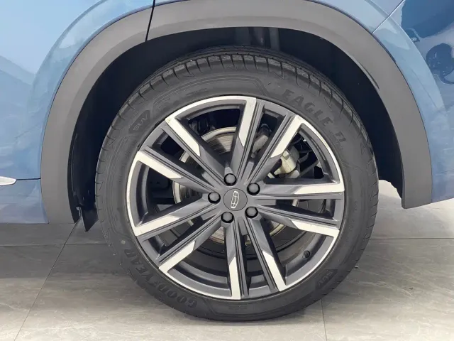 Geely Xingyue L — Фото автомобиля 19