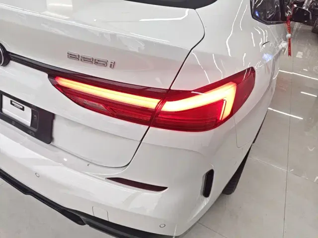 BMW 2 Series — Фото автомобиля 7