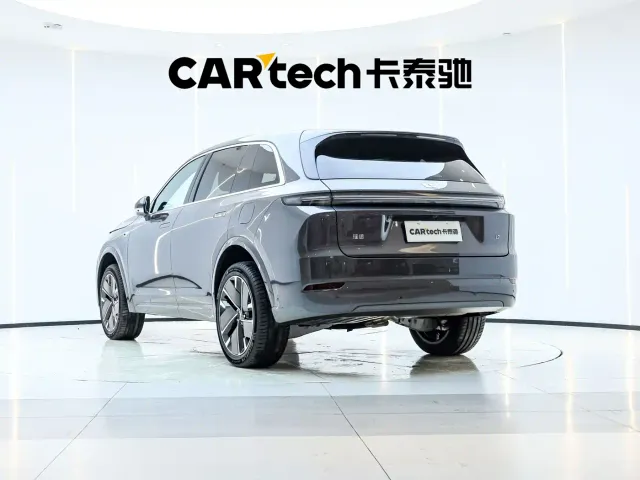 Li Auto L7 — Фото автомобиля 6