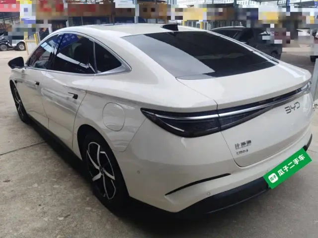 BYD Seal 07 DM-i — Фото автомобиля 4