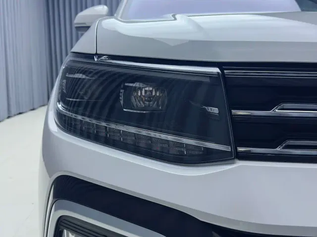 Volkswagen T-Cross — Фото автомобиля 7