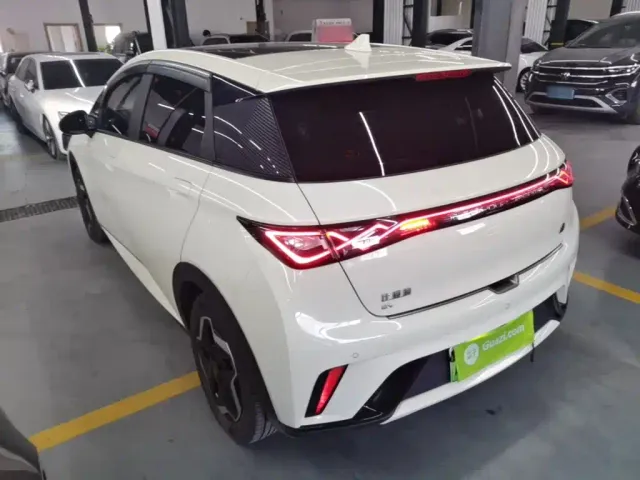 BYD Dolphin — Фото автомобиля 4