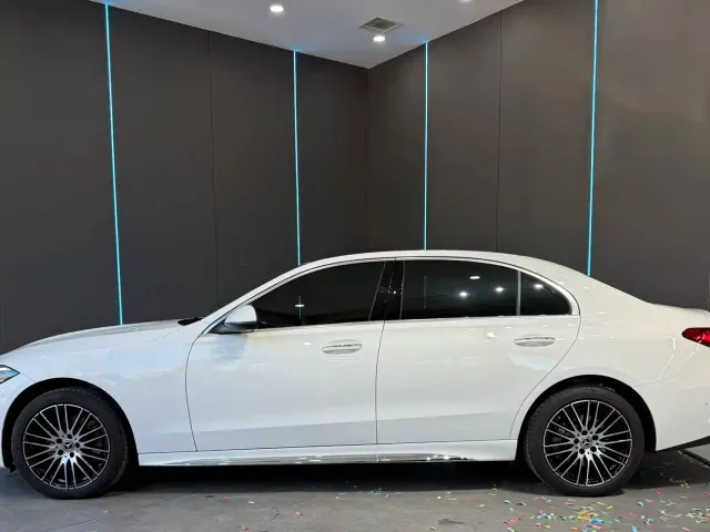 Mercedes-Benz C-Class — Фото автомобиля 5