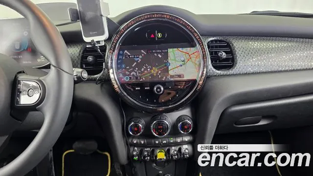 MINI Cooper Cooper Electric — Фото автомобиля 14