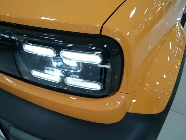 Baojun Yep — Фото автомобиля 23