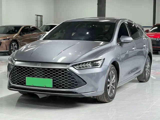 Фотография автомобиля — BYD Qin PLUS