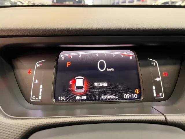 Honda Fit — Фото автомобиля 10