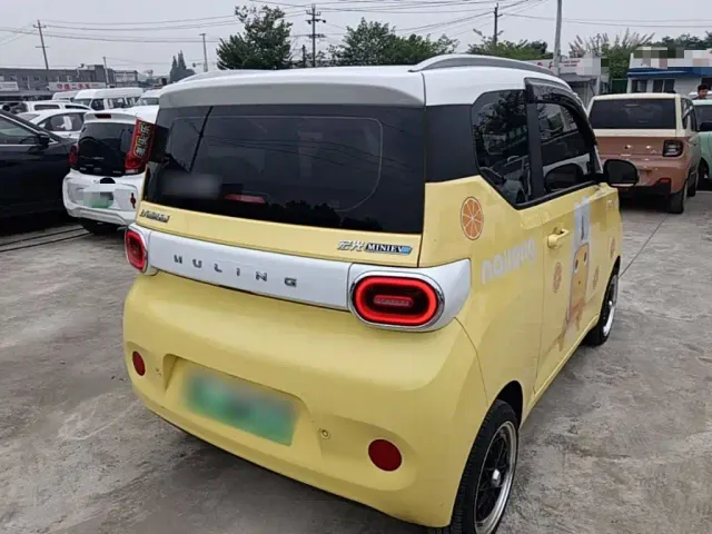 Wuling Hongguang Mini EV — Фото автомобиля 6