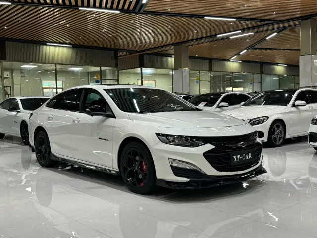 Chevrolet Malibu XL — Фото автомобиля 3