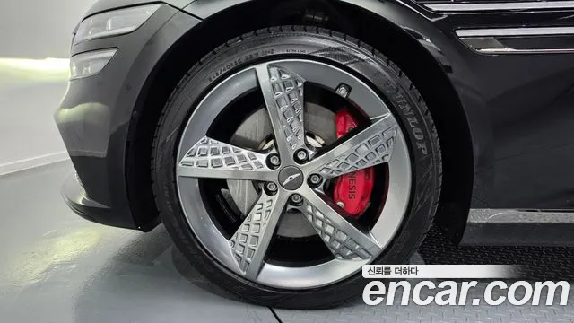 Genesis G80 RG3 — Фото автомобиля 5