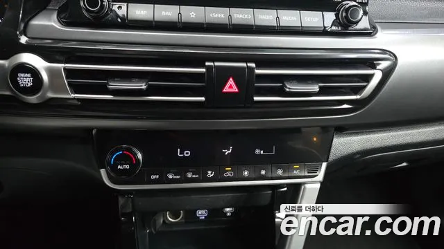 Kia Seltos — Фото автомобиля 16