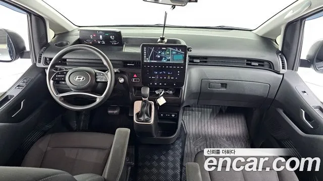Hyundai Staria — Фото автомобиля 7