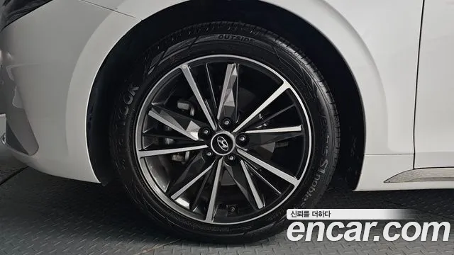 Hyundai Grandeur Новый Grandeur IG — Фото автомобиля 5