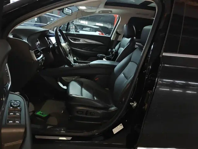 Buick Enclave — Фото автомобиля 14