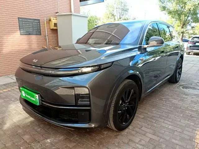 Фотография автомобиля — Li Auto L7