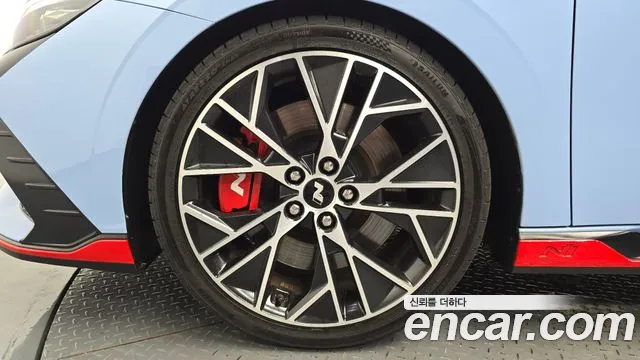 Hyundai AVANTE — Фото автомобиля 5
