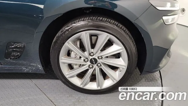 Genesis G70 Новый G70 Бензин 2.5T 4WD — Фото автомобиля 5