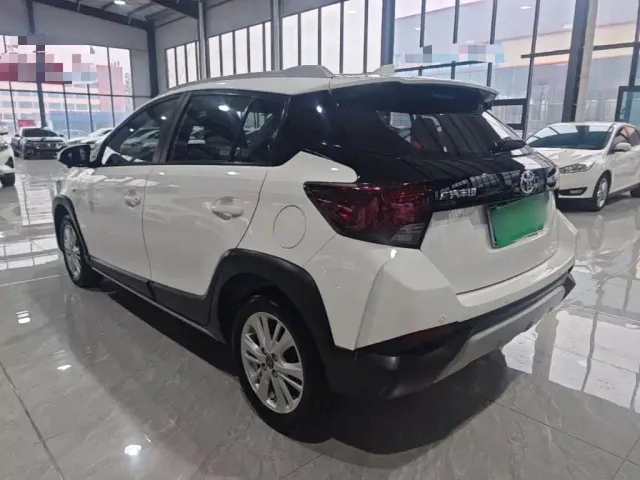 Toyota YARiS L Zhi Xuan — Фото автомобиля 4