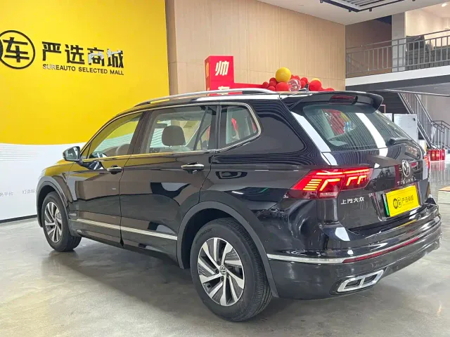 Volkswagen Tiguan L PHEV — Фото автомобиля 6