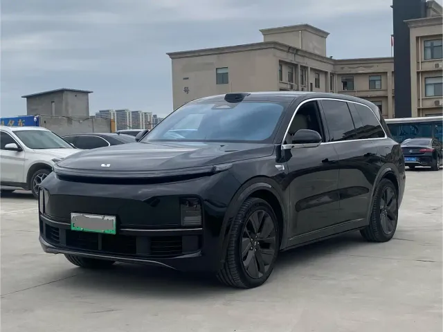 Фотография автомобиля — Li Auto L9